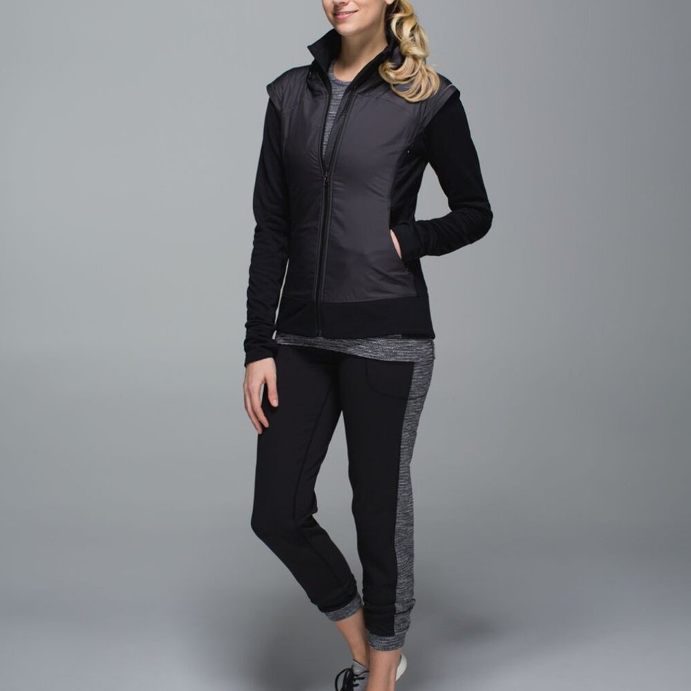 Lululemon | Snug Sprinter Jacket Size 4